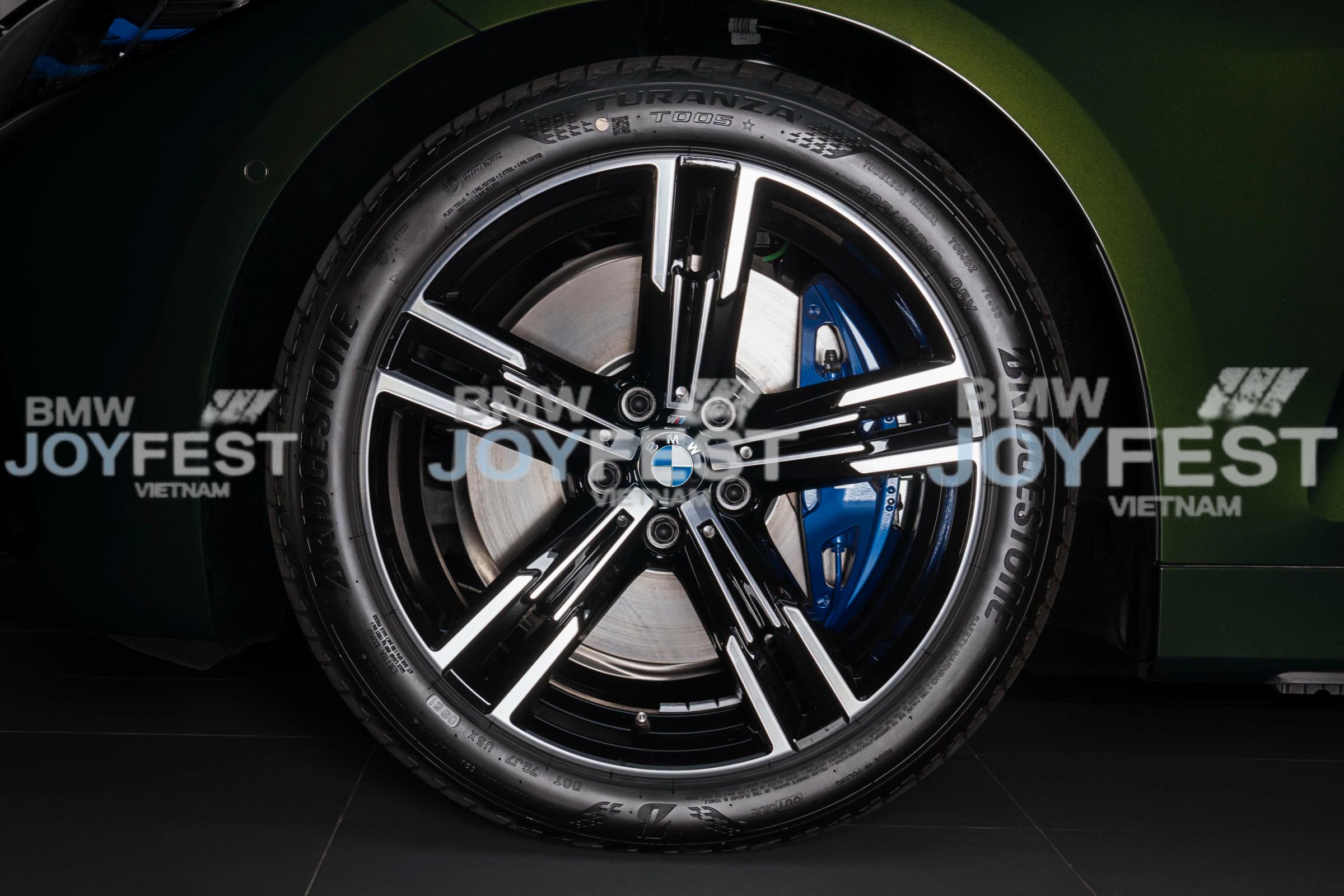 BMW 4-Series 02/2026: Giá Lăn Bánh, Thông Số & Vận Hành Chi Tiết