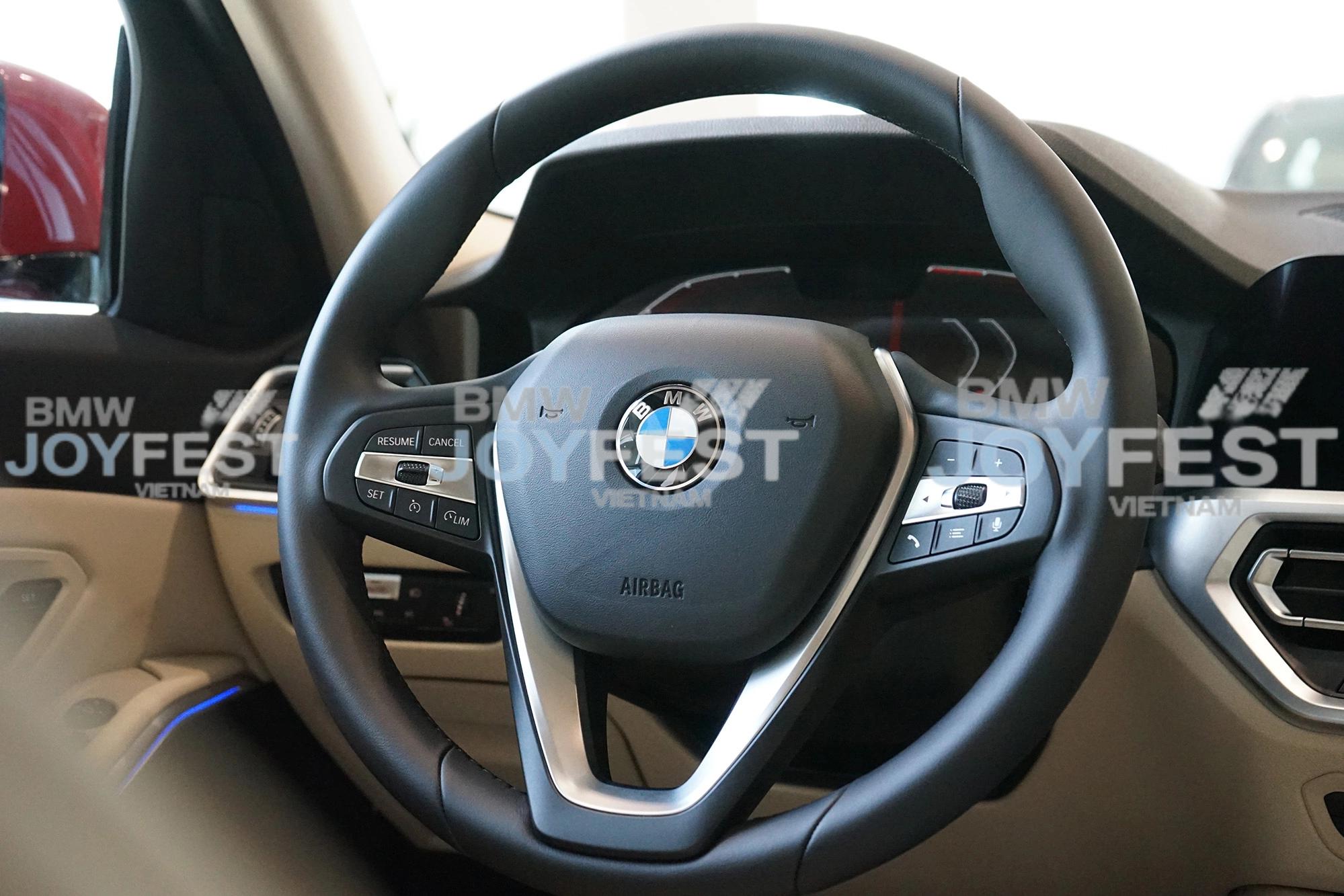 BMW Series 3 02/2026: “Ông Vua” Sedan Thể Thao & Chi Phí Nuôi Xe Thực Tế